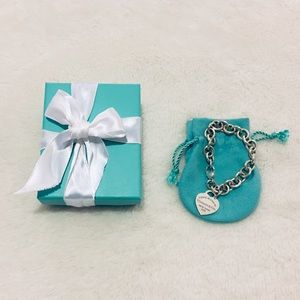 RETURN TO TIFFANY® Heart Tag Charm Bracelet